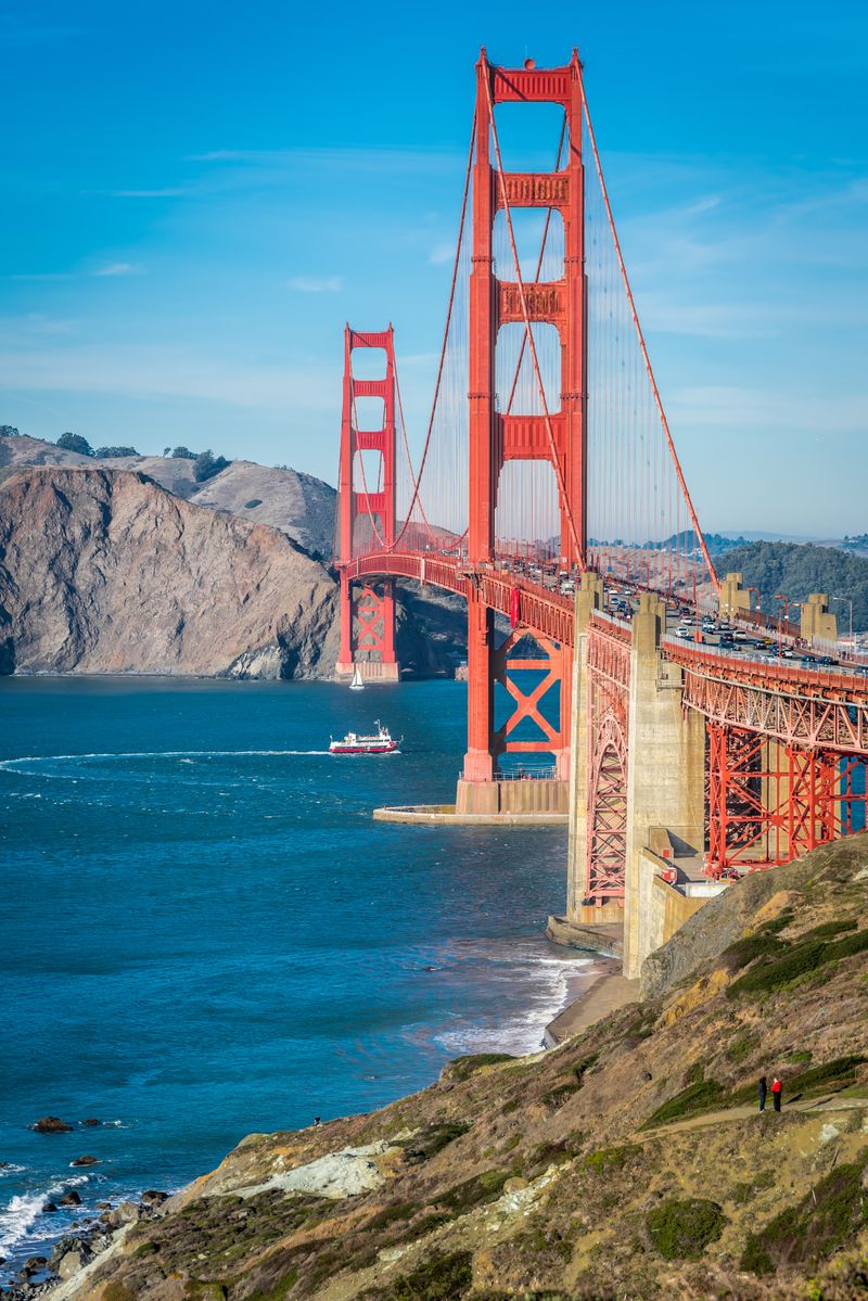 This Legendary California Landmark Draws Visitors From Around The World - Decor Hint Wind Resistance Allows Flexibility