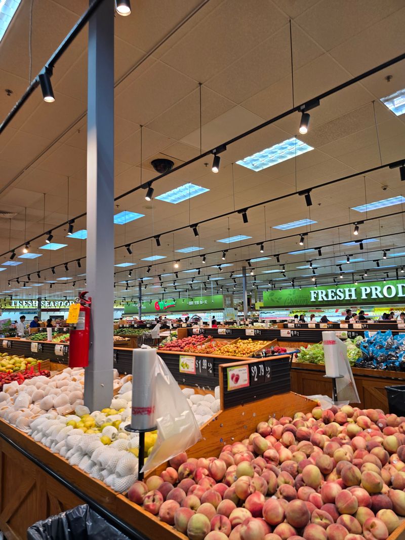 Sprawling Produce Department