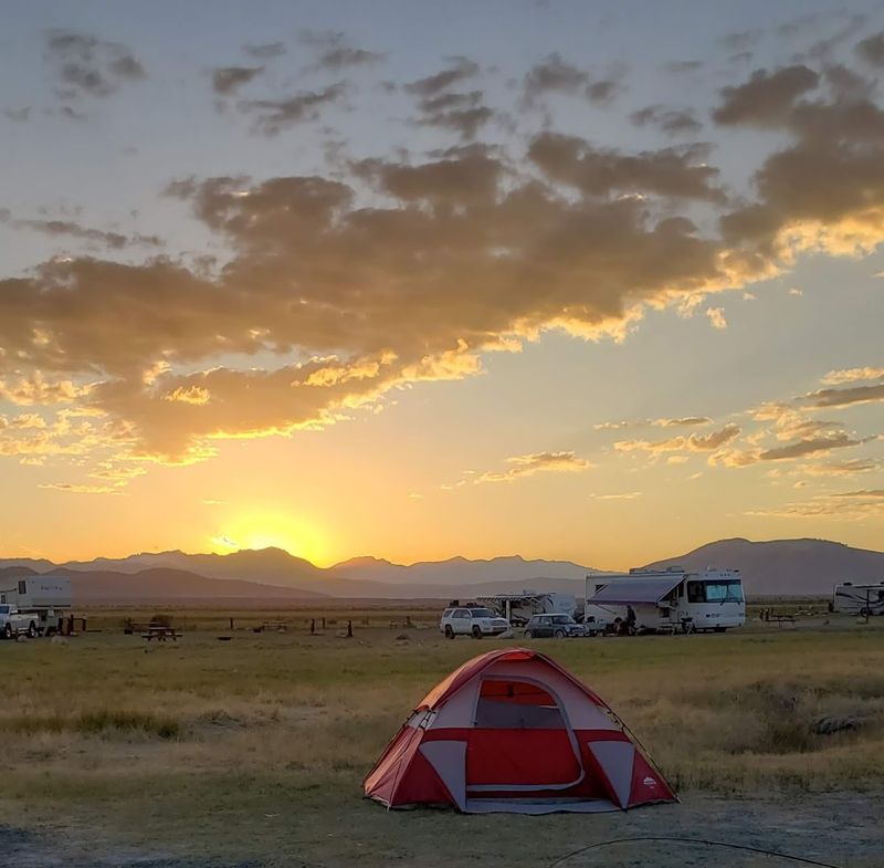 Owens River Road Dispersed Camping