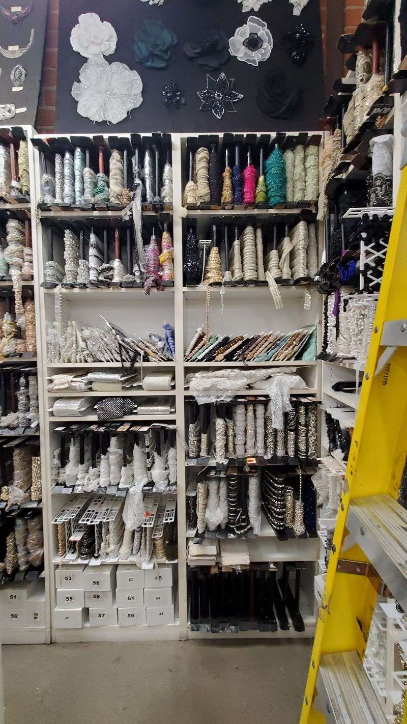 This Giant California Fabric Wonderland Is Why Crafters Are Making Road Trips - Decor Hint Complete Selection Of Sewing Notions And Supplies