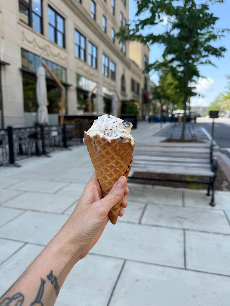Fresh Waffle Cones Made In Store