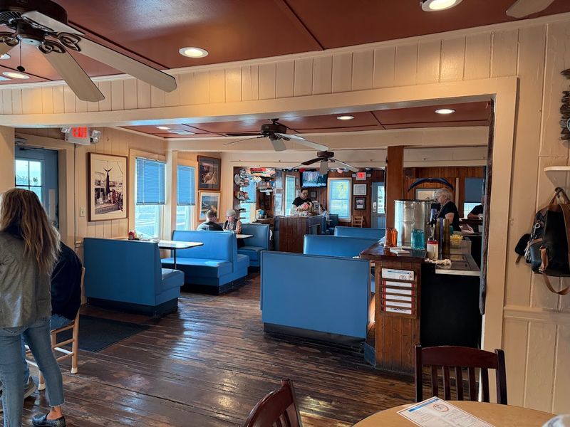 Sam & Omie's, Nags Head