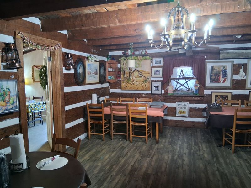 North Carolina's Best Kept Secret For Hearty Home Cooking - Decor Hint The Log Cabin Charm That Welcomes Everyone