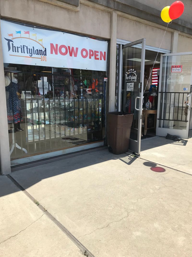 Operating Hours Offer Flexibility Throughout The Week