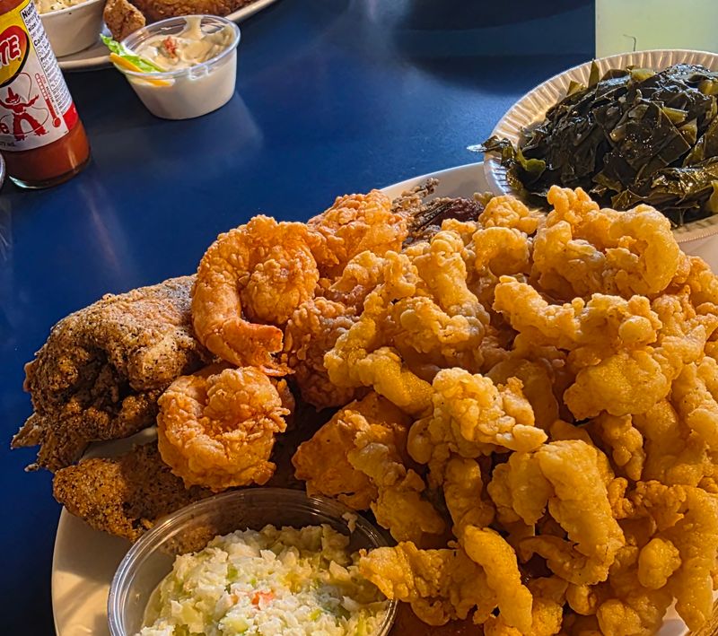 Operating Hours That Fit Different Schedules