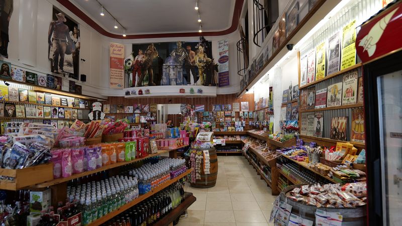 13 Whimsical Candy Shops In California That Feel Like Willy Wonka's Factory - Decor Hint Rocket Fizz