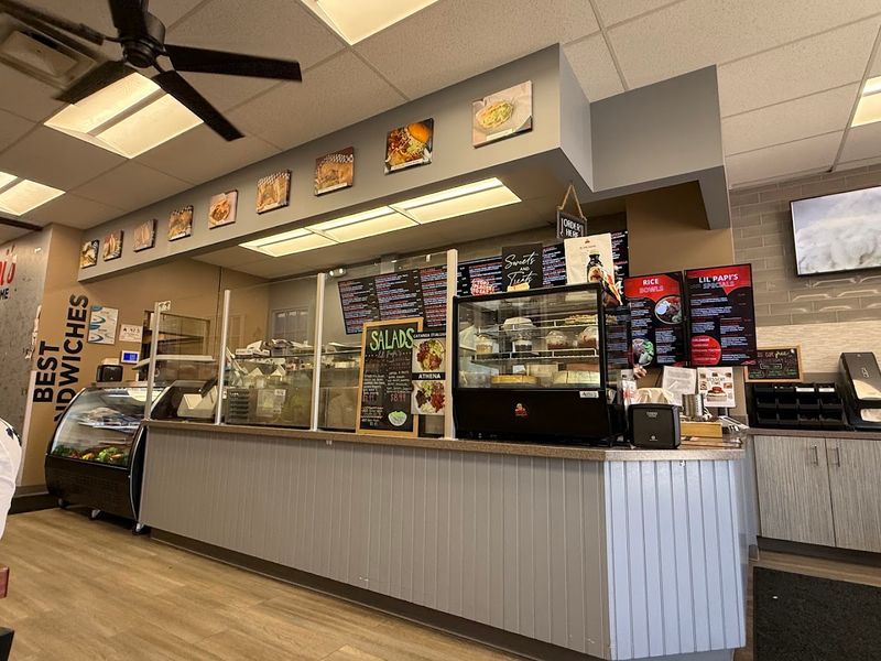Lil Papi's International Deli, Concord