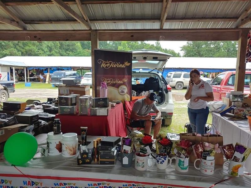 The Enormous Indoor Flea Market In Georgia That'll Make Your Treasure-Hunting Dreams Come True - Decor Hint Antique Furniture Discoveries