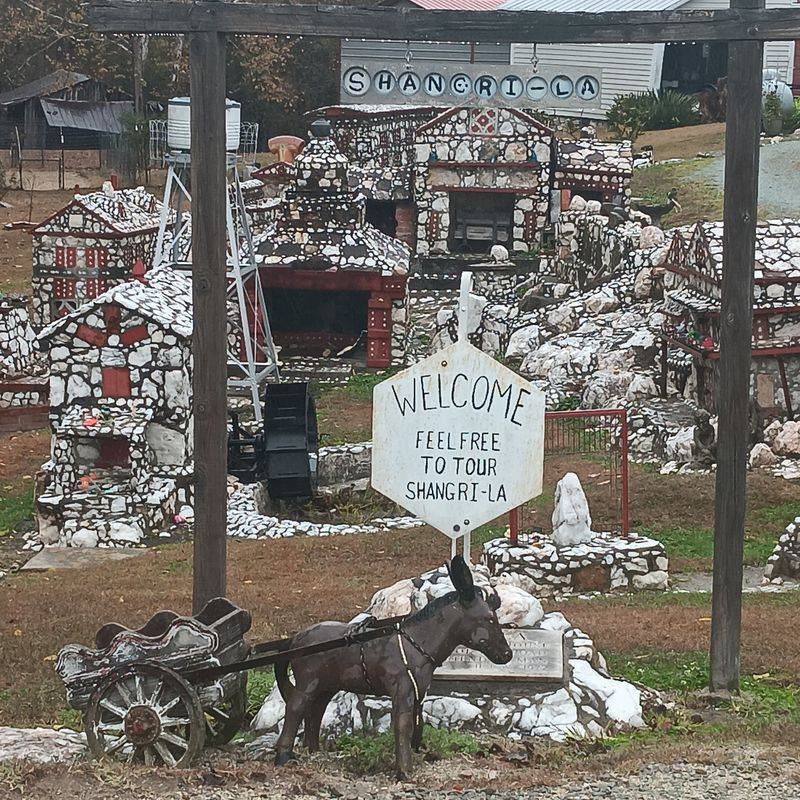 This North Carolina Village Is A Springtime Fairy Tale You Can Visit - Decor Hint Perfect Stop On A Day Trip