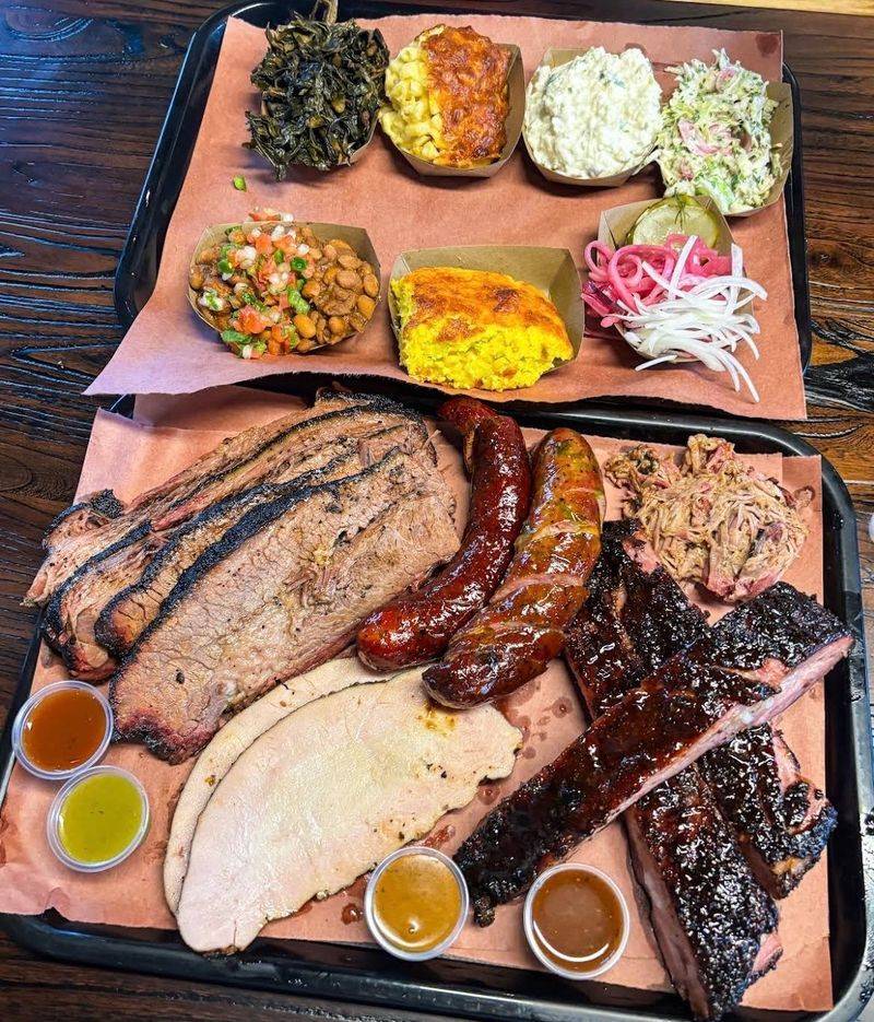 This Georgia Smokehouse Serves Brisket So Good You'll Dream About It - Decor Hint Authentic Central Texas Smoking Techniques