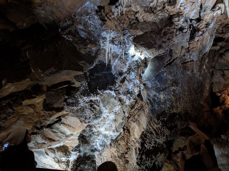 12 Enchanting Caves In California That Will Take You To Another World - Decor Hint Black Chasm Cavern – Volcano