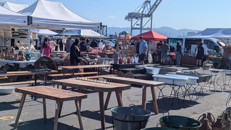 This 20-Acre Bay Area Antiques Market In California Is A Treasure Hunter's Dream By The Water - Decor Hint Cash-Only Box Office For Walk-Up Admission