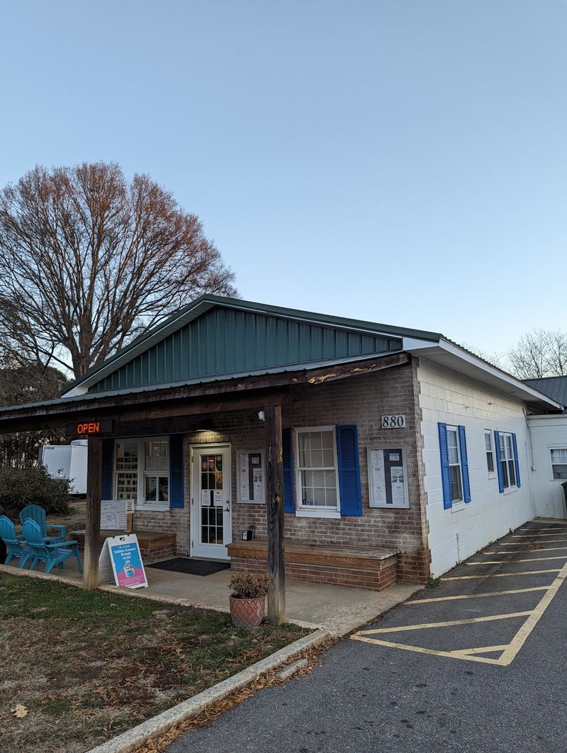 Down For Doughnuts, Mooresville