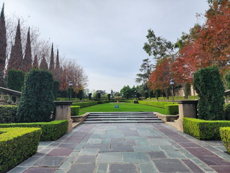 Gilmore Girls Featured The Mansion As Chilton Preparatory School