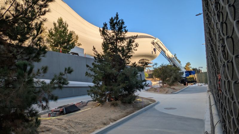 George Lucas' Spaceship Museum In Los Angeles, California Is Nearly Finished (Here's How To Get A Sneak Peek Before It Opens) - Decor Hint Star Wars And Indiana Jones Treasures On Display