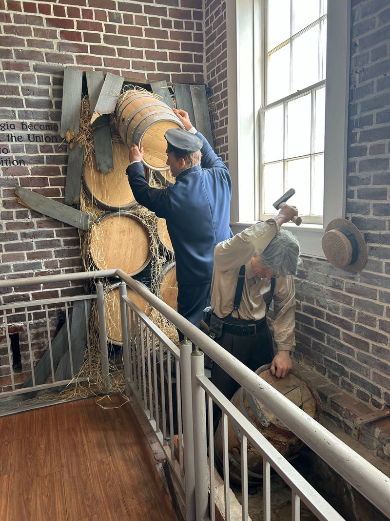 Guided Tours With Knowledgeable Staff