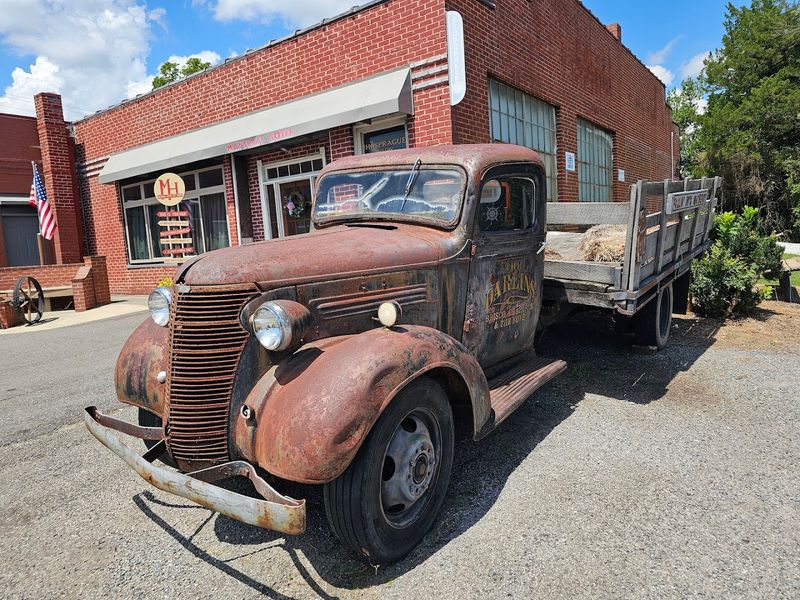 Central Main Street Location