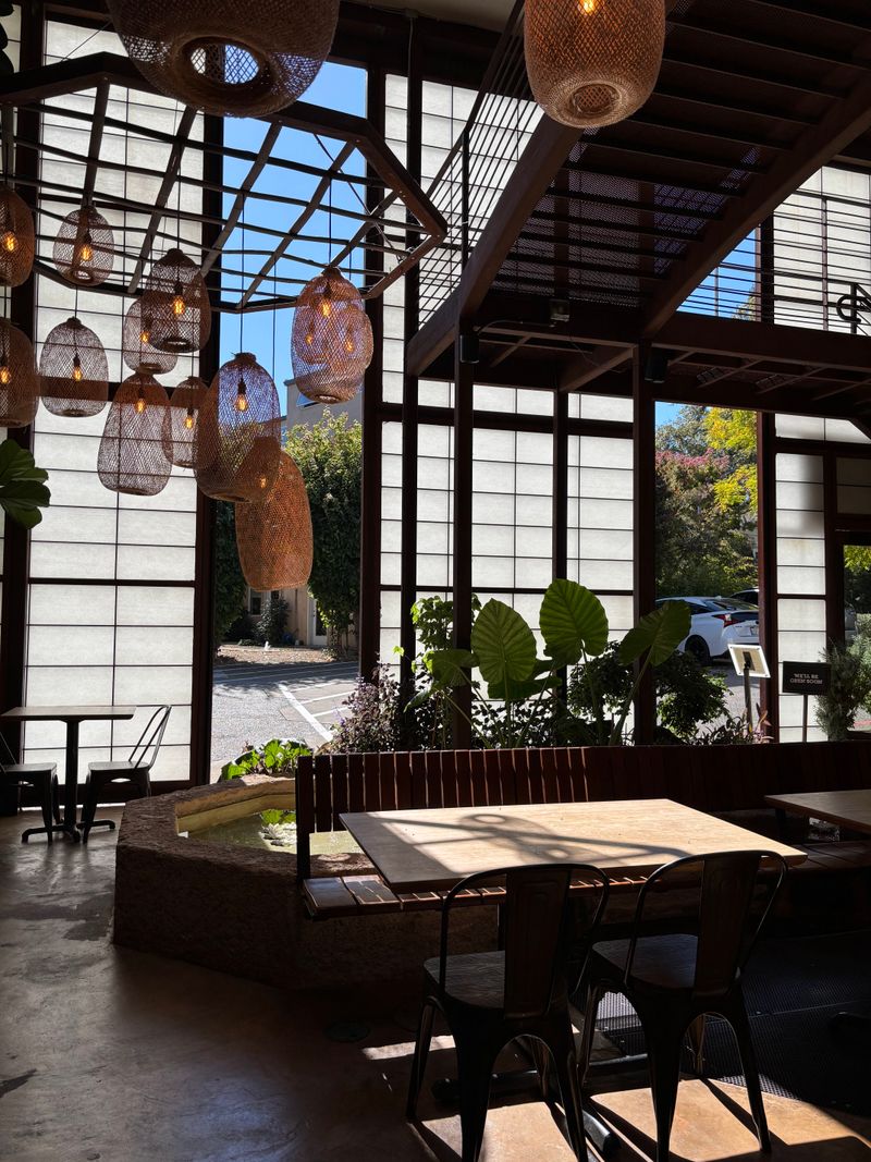 Khom Loi (Sebastopol)