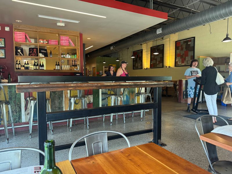 Authentic Italian Pizza Exists In North Carolina, And These Spots Prove It - Decor Hint Pizzeria Mercato, Carrboro