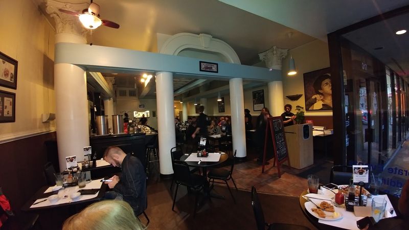 Atmosphere Balances Energy With Comfort