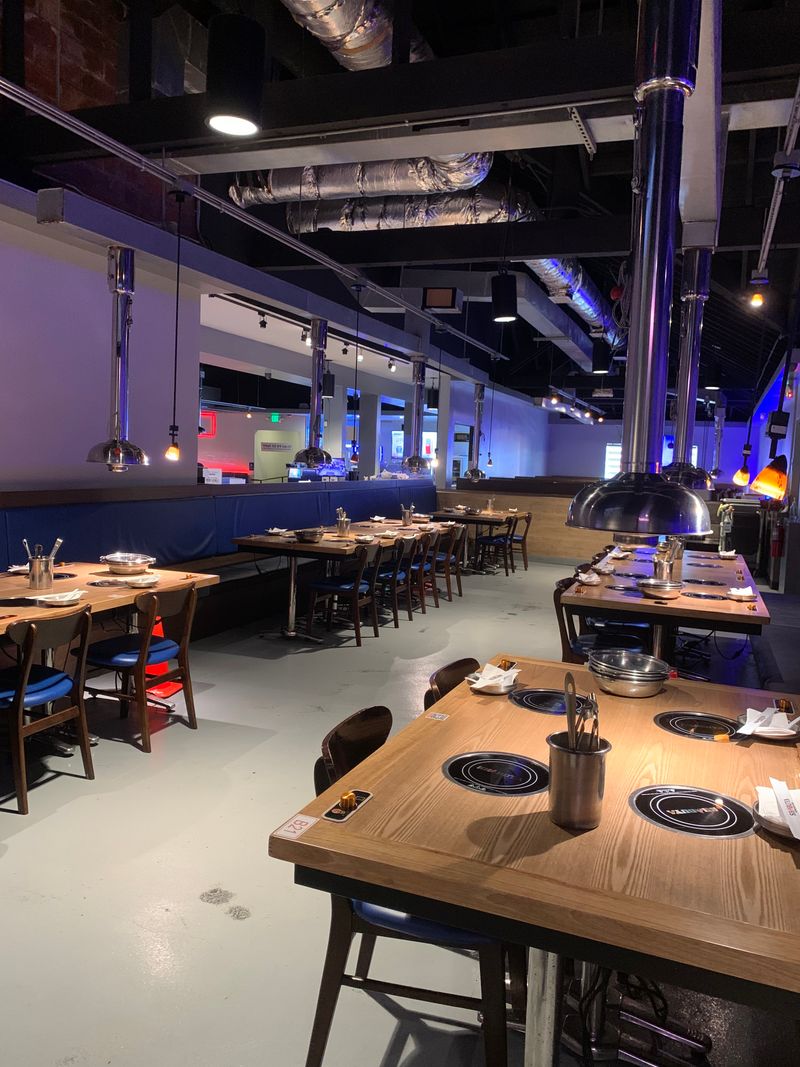 This California All-You-Can-Eat Buffet Is A Must-Visit For Hungry Locals - Decor Hint Perfect Setting For Group Gatherings