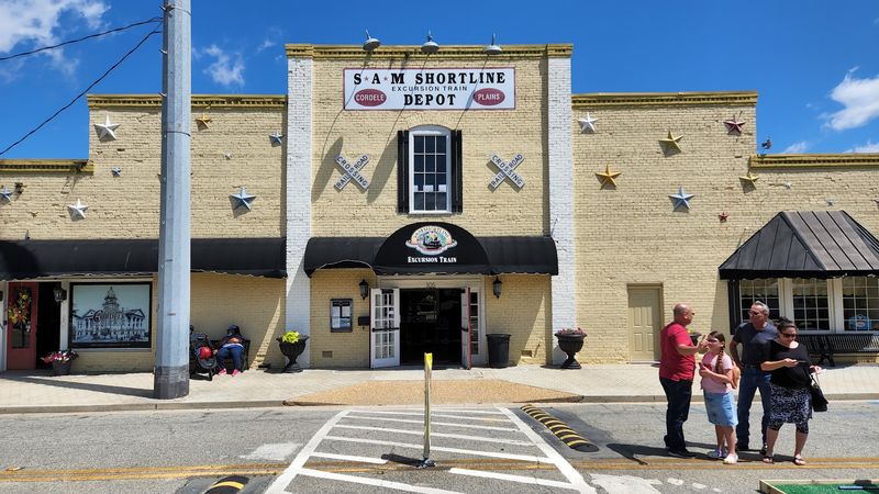 The Grand Historic Windsor Hotel in Americus