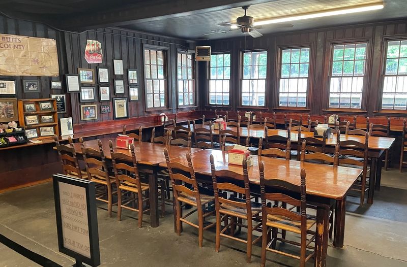 Old-School Atmosphere You Will Not Find Anywhere Else