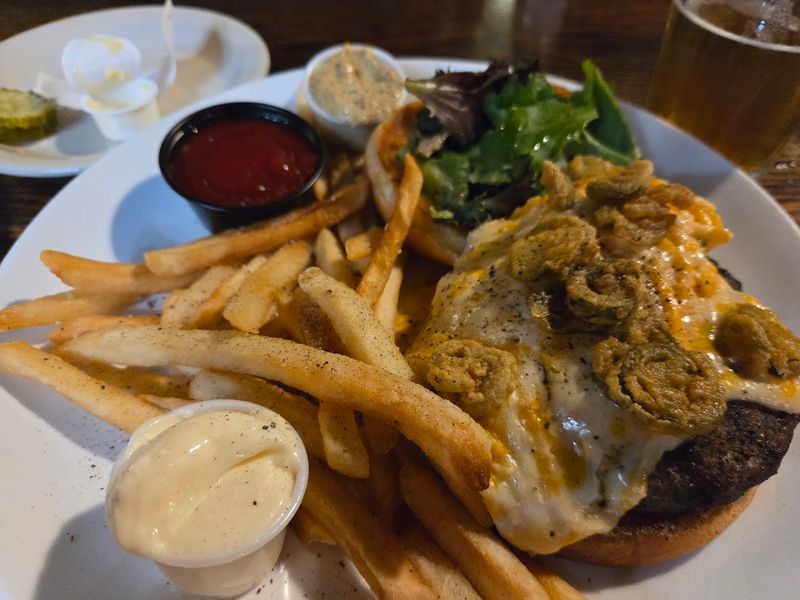 Peak Times And Crowd Patterns