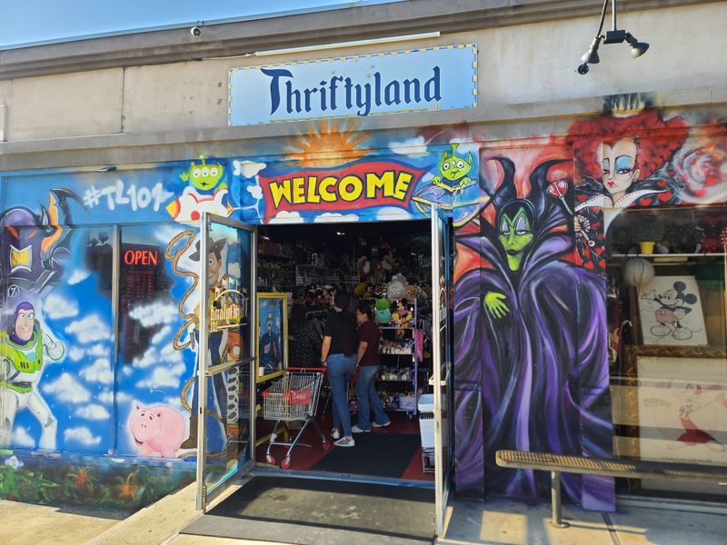 Customer Service Varies By Visit And Timing