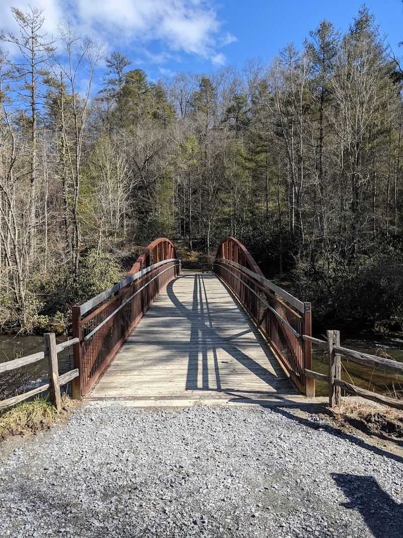 North Carolina's New Glampground Oasis Is Perfect For Spring Visits - Decor Hint Access To Holmes State Forest