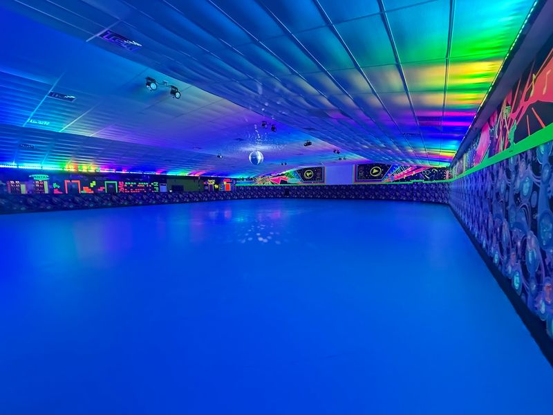 These Classic Games Make Skate And Play Family Fun Center Georgia A Must-Visit In 2026 - Decor Hint Classic Pac-Man Mazes Challenge Your Strategy