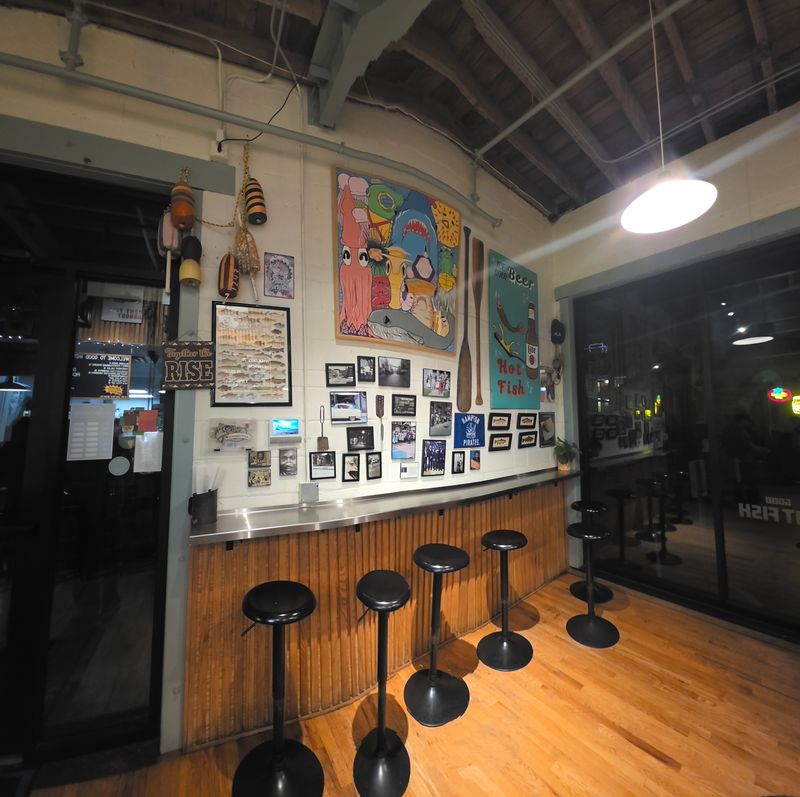 Good Hot Fish, Asheville