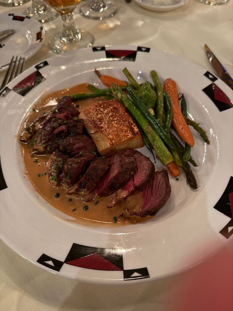 California Mediterranean Cuisine With Local Ingredients