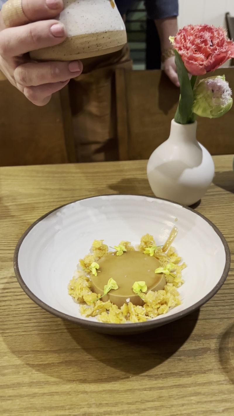 Operating Hours Keep It Cozy And Manageable