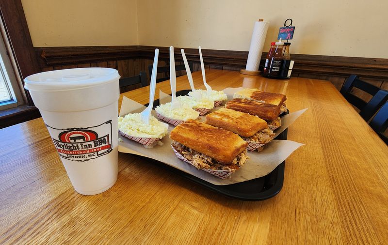 These North Carolina Restaurants Prove Four Generations Can Do It Right - Decor Hint Skylight Inn BBQ, Ayden