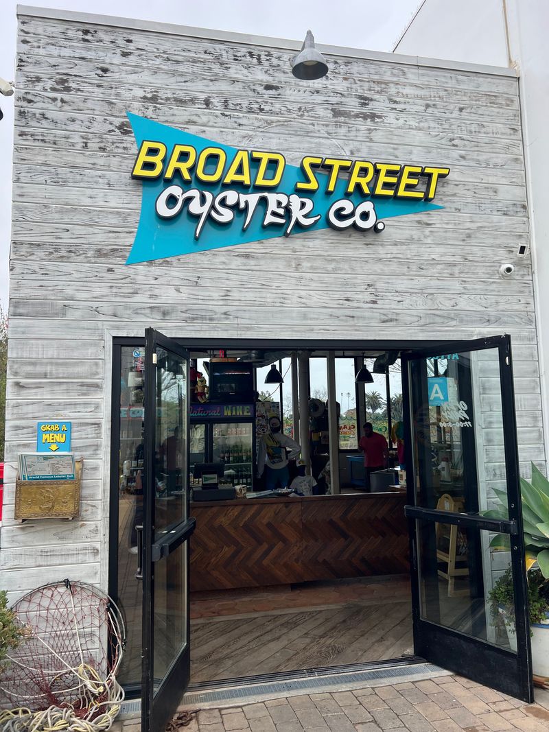 Broad Street Oyster Company, Malibu