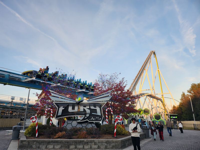 Carolina Shore Club Debuts Adults-Only Waterpark Area