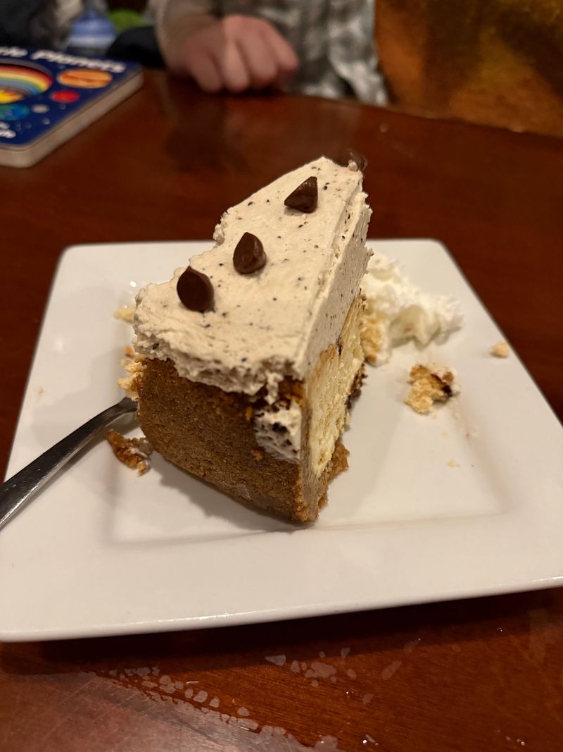 The Prime Rib That Turned This Georgia Steakhouse Into A Legend - Decor Hint Impressive Dessert Selection