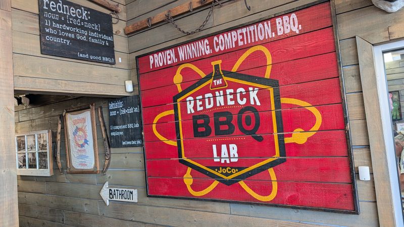 Online Ordering And Drive-Through Convenience For Modern Eating