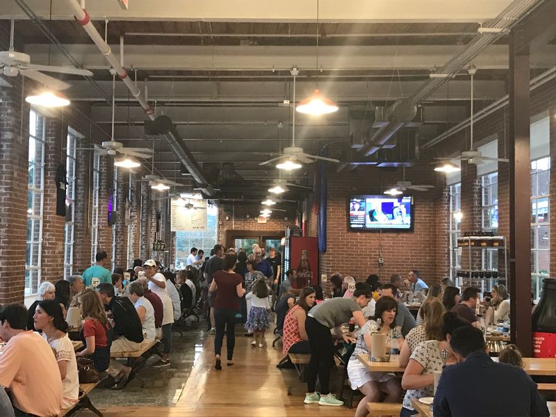 Cugino Forno Pizzeria, Greensboro