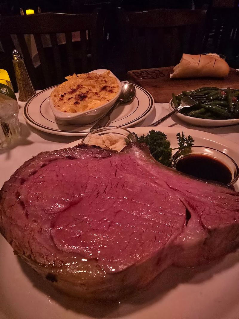 Generous Portions That Define Traditional Steakhouse Style