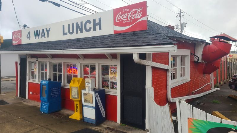Homemade Peach Cobbler That Tastes Like Georgia