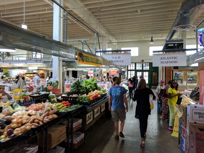 International Food Stalls Offer Global Flavors