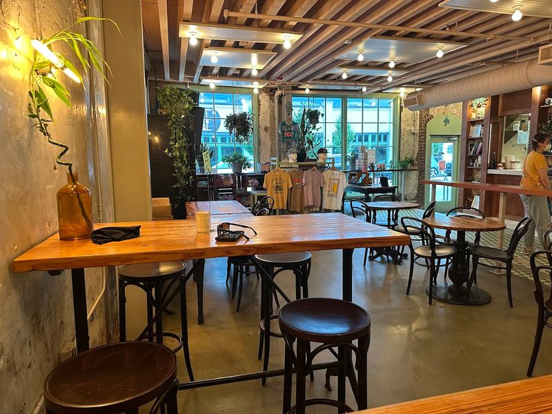 Supporting a Local Independent Atlanta Business