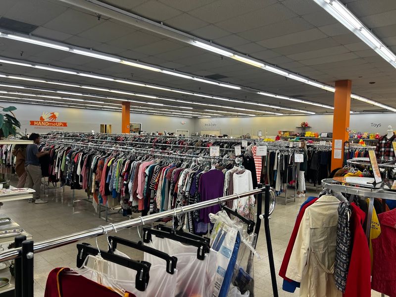 The Gigantic Thrift Store In North Carolina That Feels Truly Too Good To Be True - Decor Hint Organized Aisles Full Of Treasures