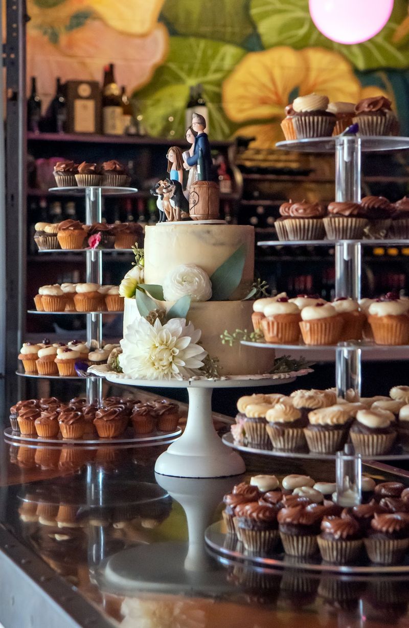 This Tiny Bakery In North Carolina Will Serve You The Best Cinnamon Delights Of Your Life - Decor Hint Catering Services For Weddings And Special Events