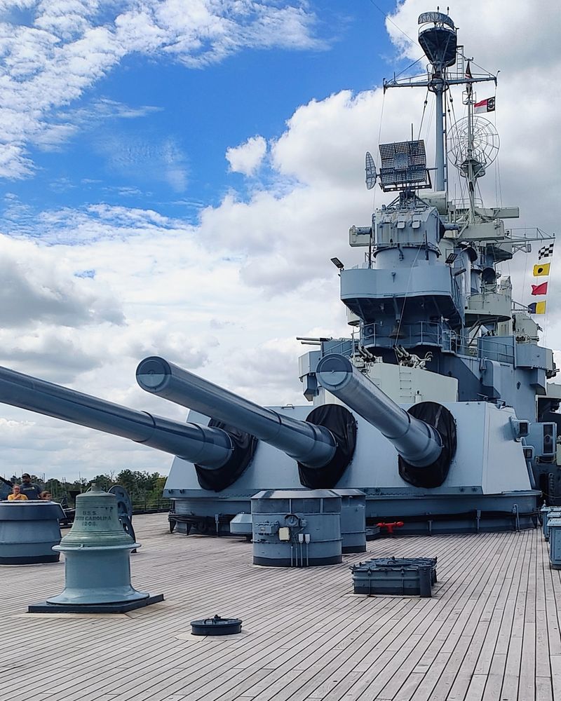 This North Carolina Military Icon Turns Into A Haunted Overnight Adventure - Decor Hint Revolutionary Radar Technology