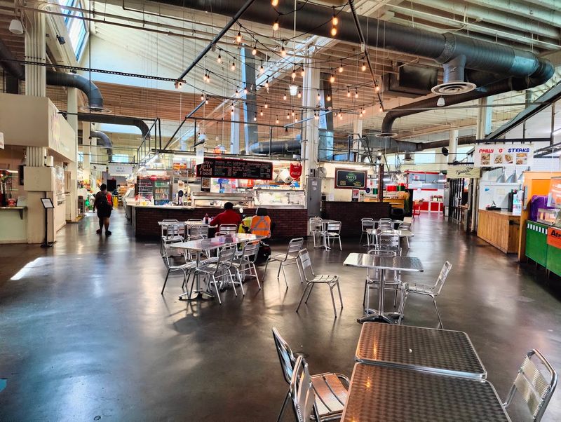 Prepared Food Stations Serve Quick Meals