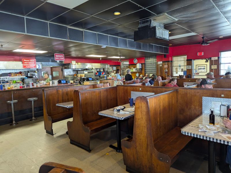 The Derby Restaurant, Mount Airy