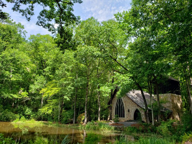 Romantic Picnic at Callaway Gardens
